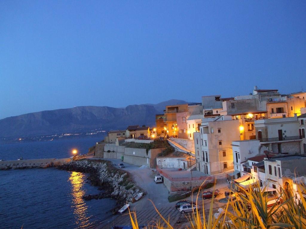 Casa Vacanze Karol Apartment Trappeto  Luaran gambar